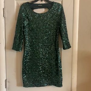 Express sparkly green dress!